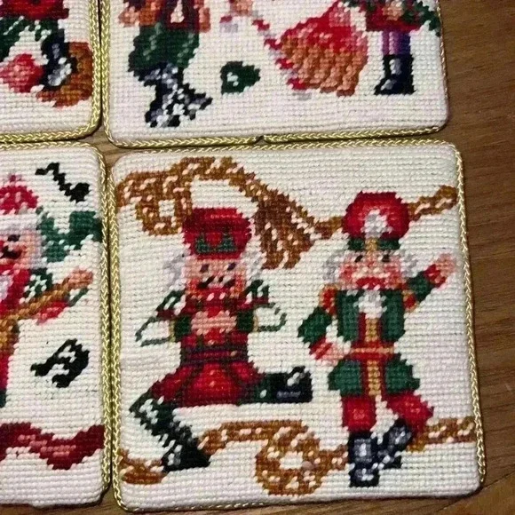 4 NEEDLEPOINT HOLIDAY NUTCRACKER COASTERS - Picture 7 of 8